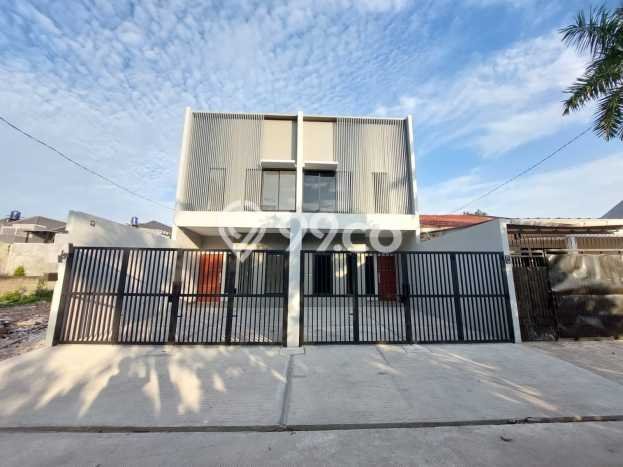 Jual Rumah Eksklusif 5 KT di Meruya, Jakarta Barat Jual Rumah Eksklusif 5 KT di Meruya, Jakarta Barat