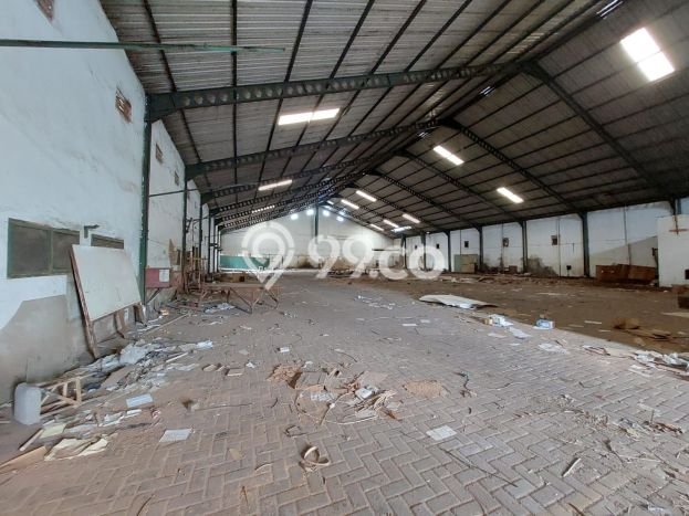 Jual Gudang di Singosari, Luas 2700m2m², Lokasi Strategis Jual Gudang di Singosari, Luas 2700m2m², Lokasi Strategis