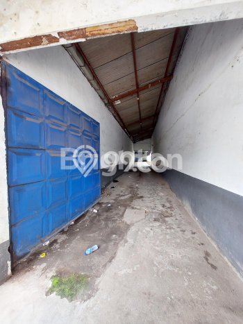 AREA KOMERSIAL! Gudang di Madyopuro, Luas 900m2m², Akses Utama AREA KOMERSIAL! Gudang di Madyopuro, Luas 900m2m², Akses Utama