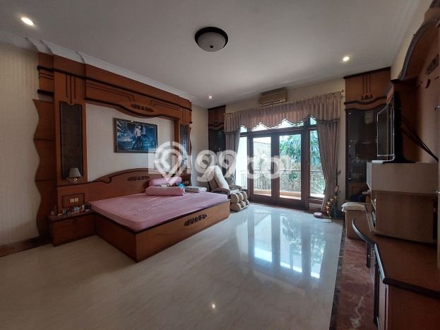 DIJUAL CEPAT! Rumah Modern area , Malang, Luas 637m2m² LB 1000m2m² BISA KPR! DIJUAL CEPAT! Rumah Modern area , Malang, Luas 637m2m² LB 1000m2m² BISA KPR!