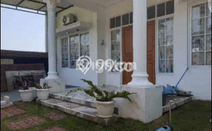 Dijual Hunian Mewah dengan Fasilitas Sekitar Lengkap di Semarang Barat, Semarang Dijual Hunian Mewah dengan Fasilitas Sekitar Lengkap di Semarang Barat, Semarang