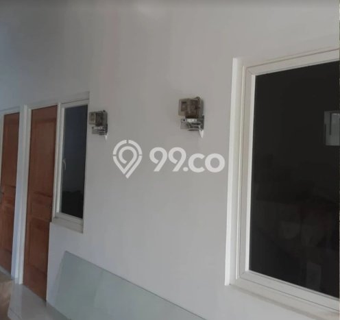 SEGERA MILIKI! Rumah area , Semarang, Luas 299m2m² LB 144m2m² SEGERA MILIKI! Rumah area , Semarang, Luas 299m2m² LB 144m2m²