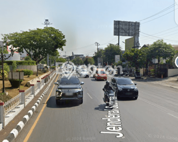Hunian Mewah Siap Huni LT 307m2 di Semarang Barat, Semarang Hunian Mewah Siap Huni LT 307m2 di Semarang Barat, Semarang