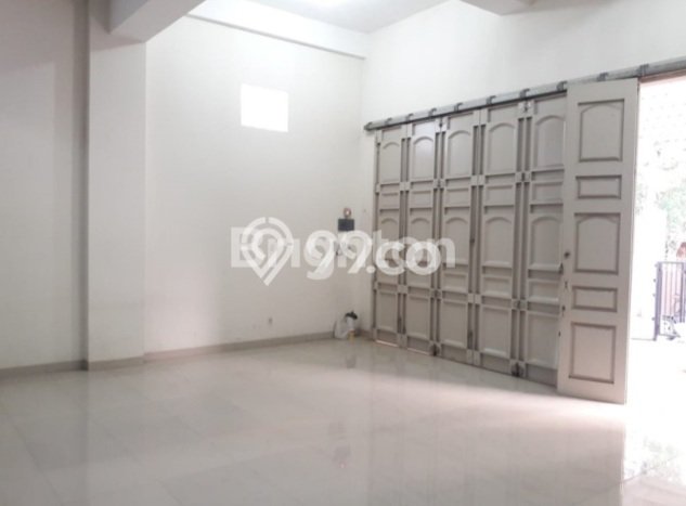 For Sale Rumah Mewah Exclusive di Semarang Tengah, Semarang For Sale Rumah Mewah Exclusive di Semarang Tengah, Semarang