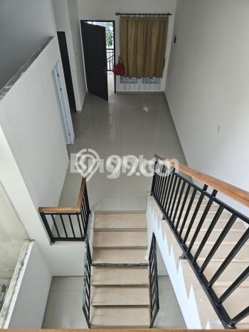 Disewakan segera rumah minimalis strategis 4 Kamar di Candisari, Semarang Disewakan segera rumah minimalis strategis 4 Kamar di Candisari, Semarang