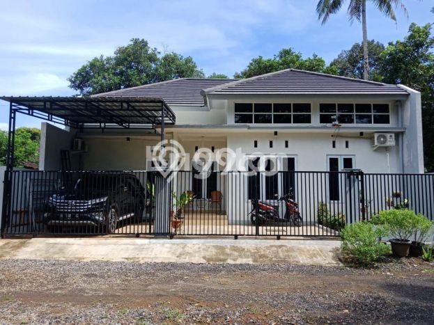 Hunian Cantik Modern Lb 135m2 di Mijen, Semarang Hunian Cantik Modern Lb 135m2 di Mijen, Semarang