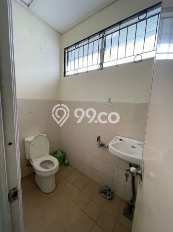 Gudang Disewakan Lokasi Lippo Cikarang Cikarang Harga Spesial! Gudang Disewakan Lokasi Lippo Cikarang Cikarang Harga Spesial!