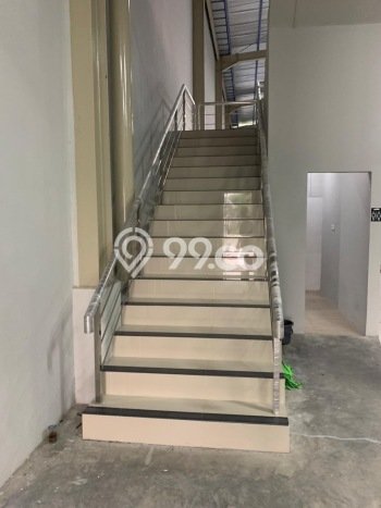 Unit Gudang Strategis di Lippo Cikarang, Cikarang Potensi Cuan Besar Unit Gudang Strategis di Lippo Cikarang, Cikarang Potensi Cuan Besar