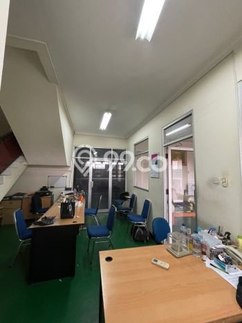 Gudang Disewakan Lokasi Lippo Cikarang Cikarang Harga Spesial! Gudang Disewakan Lokasi Lippo Cikarang Cikarang Harga Spesial!