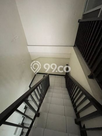 Gudang Disewakan Lokasi Lippo Cikarang Cikarang Harga Spesial! Gudang Disewakan Lokasi Lippo Cikarang Cikarang Harga Spesial!
