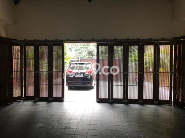 Tanah Dijual di Jakarta Barat Seluas 270m2 Strategis Tanah Dijual di Jakarta Barat Seluas 270m2 Strategis