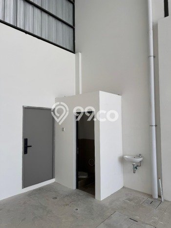 Unit Gudang Dijual di Tangerang LT 90m2 & LB 90m2 Unit Gudang Dijual di Tangerang LT 90m2 & LB 90m2