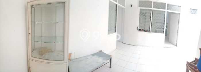 Investasi Menjanjikan 3 Kamar Tidur Lokasi Prestisius di Kawasan Berkembang Astanaanyar, Bandung Investasi Menjanjikan 3 Kamar Tidur Lokasi Prestisius di Kawasan Berkembang Astanaanyar, Bandung