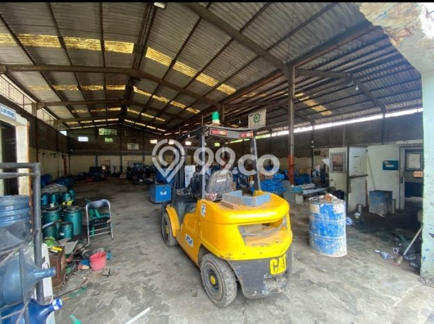 Area Ramai! Gudang Dijual di Bekasi Barat untuk Bisnis Luas Bangunan 700m2 Area Ramai! Gudang Dijual di Bekasi Barat untuk Bisnis Luas Bangunan 700m2