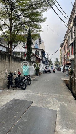 Dijual Tanah di Jakarta Barat, Luas 4200m2 SHM Dijual Tanah di Jakarta Barat, Luas 4200m2 SHM