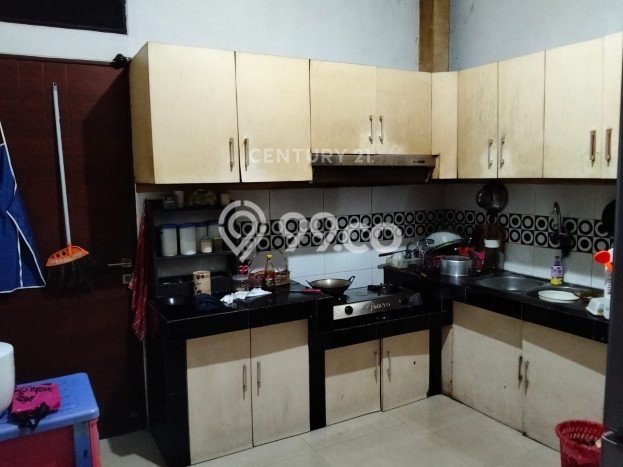 Hunian Elit LB 250m2 Siap Huni Desain Elegan di Katulampa, Bogor Hunian Elit LB 250m2 Siap Huni Desain Elegan di Katulampa, Bogor