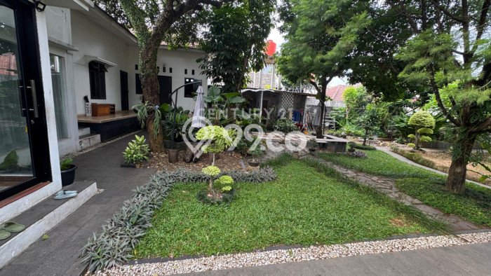Dijual Rumah Premium dengan Fasilitas Sekitar Komplit di Tapos, Depok Dijual Rumah Premium dengan Fasilitas Sekitar Komplit di Tapos, Depok