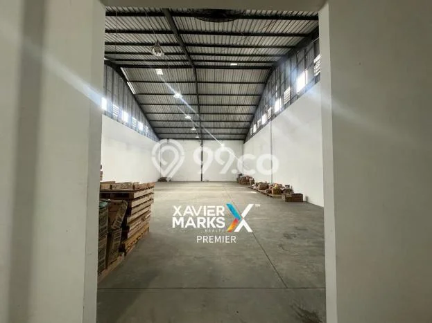 Gudang Dijual Lokasi Stratagis di Pakisaji Malang Cocok untuk Investasi Gudang Dijual Lokasi Stratagis di Pakisaji Malang Cocok untuk Investasi