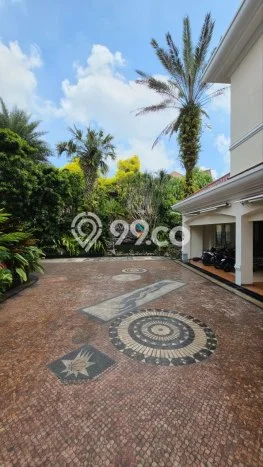 Dijual Rumah Mewah Elegan Dengan View Cantik di Malang Kota, Malang Dijual Rumah Mewah Elegan Dengan View Cantik di Malang Kota, Malang