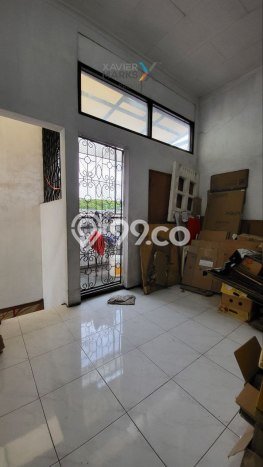 Area Ramai! Komersial Dijual di Blimbing untuk Bisnis Luas Bangunan 340m2 Area Ramai! Komersial Dijual di Blimbing untuk Bisnis Luas Bangunan 340m2