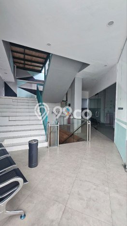 Komersial Dijual di Malang LT 480m2 & LB 800m2 Lokasi Terbaik! Komersial Dijual di Malang LT 480m2 & LB 800m2 Lokasi Terbaik!