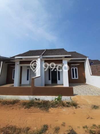 Rumah Sederhana Dijual di Tanjung Senang 2 Kamar dengan LT 72m2 Rumah Sederhana Dijual di Tanjung Senang 2 Kamar dengan LT 72m2