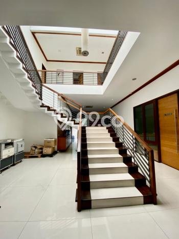 Best Deal Hunian Mewah Ideal dan Luas di Menteng, Jakarta Pusat Best Deal Hunian Mewah Ideal dan Luas di Menteng, Jakarta Pusat