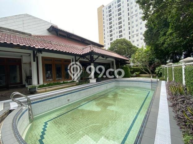 Siap Huni Rumah Mewah 4 Kamar di Kebayoran Baru Dekat ke Mana Saja Siap Huni Rumah Mewah 4 Kamar di Kebayoran Baru Dekat ke Mana Saja