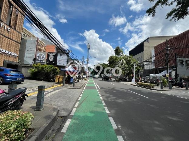 Dijual Rumah Mewah Megah Dengan View Eksklusif di Senopati, Jakarta Selatan Dijual Rumah Mewah Megah Dengan View Eksklusif di Senopati, Jakarta Selatan
