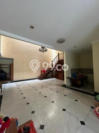 Dijual Hunian Mewah dengan Fasilitas Sekitar Komplit di Kebayoran Baru, Jakarta Selatan Dijual Hunian Mewah dengan Fasilitas Sekitar Komplit di Kebayoran Baru, Jakarta Selatan