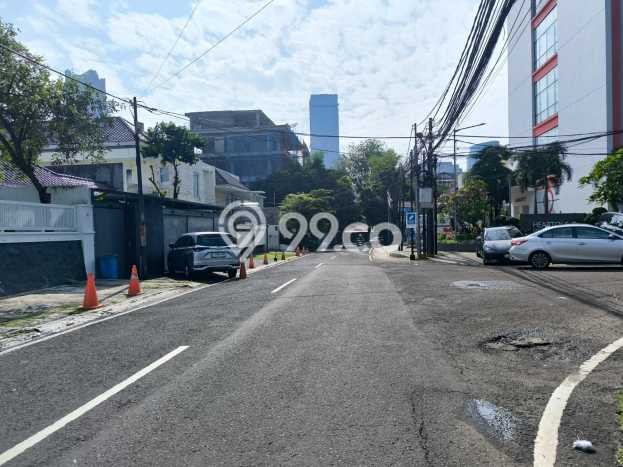 Dijual Rumah Mewah Elegan Dengan View Eksklusif di Senopati, Jakarta Selatan Dijual Rumah Mewah Elegan Dengan View Eksklusif di Senopati, Jakarta Selatan