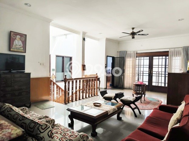Dijual Rumah Mewah Megah Dengan View Eksklusif di Senopati, Jakarta Selatan Dijual Rumah Mewah Megah Dengan View Eksklusif di Senopati, Jakarta Selatan