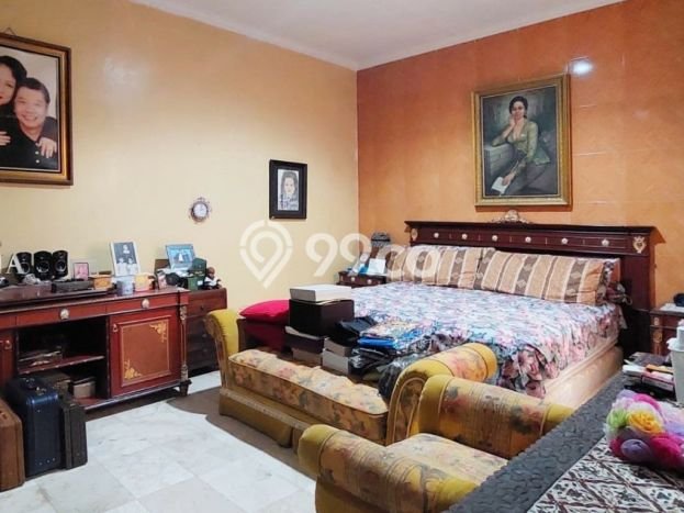 Hunian Elit LB 438m2 Siap Pakai Desain Elegan di Pondok Indah, Jakarta Selatan Hunian Elit LB 438m2 Siap Pakai Desain Elegan di Pondok Indah, Jakarta Selatan