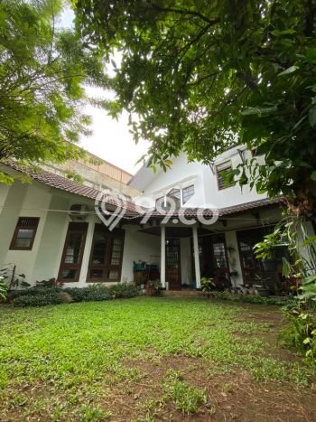 Rumah Mewah LB 300m2 Siap Pakai Desain Elegan di Pejaten, Jakarta Selatan Rumah Mewah LB 300m2 Siap Pakai Desain Elegan di Pejaten, Jakarta Selatan