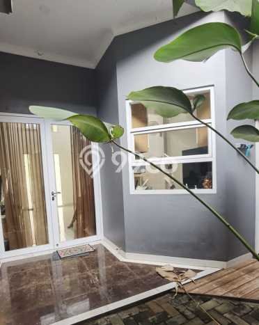 Rumah Elit LB 200m2 Siap Huni Desain Elegan di Sektor 9-Bintaro, Tangerang Selatan Rumah Elit LB 200m2 Siap Huni Desain Elegan di Sektor 9-Bintaro, Tangerang Selatan