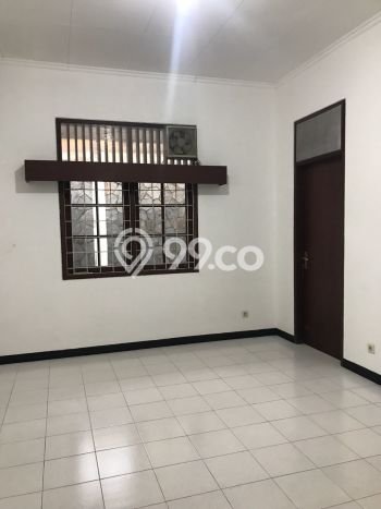Rumah Elit Modern Tanpa Renovasi di Pondok Pinang Jakarta Selatan Rumah Elit Modern Tanpa Renovasi di Pondok Pinang Jakarta Selatan