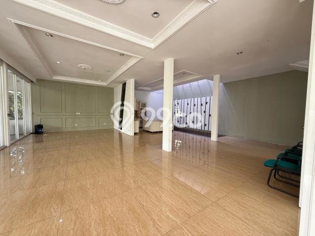 Jual Rumah Mewah Elegan Dengan View Eksklusif di Pondok Indah, Jakarta Selatan Jual Rumah Mewah Elegan Dengan View Eksklusif di Pondok Indah, Jakarta Selatan