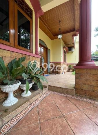 Hunian Elit LB 350m2 Siap Pakai Desain Elegan di BSD Kencana Loka, Tangerang Hunian Elit LB 350m2 Siap Pakai Desain Elegan di BSD Kencana Loka, Tangerang
