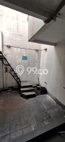 Dijual Rumah Mewah Megah Dengan View Eksklusif di Rawamangun, Jakarta Timur Dijual Rumah Mewah Megah Dengan View Eksklusif di Rawamangun, Jakarta Timur