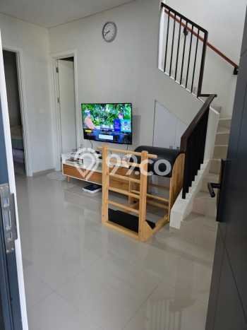 Rumah Luas Asri 3 KT Siap Pakai di Graha Raya Tangerang Selatan Rumah Luas Asri 3 KT Siap Pakai di Graha Raya Tangerang Selatan