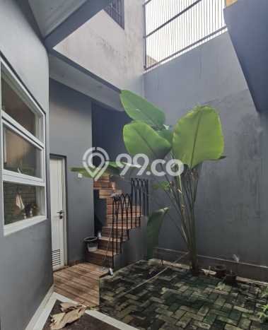 Rumah Elit LB 200m2 Siap Huni Desain Elegan di Sektor 9-Bintaro, Tangerang Selatan Rumah Elit LB 200m2 Siap Huni Desain Elegan di Sektor 9-Bintaro, Tangerang Selatan