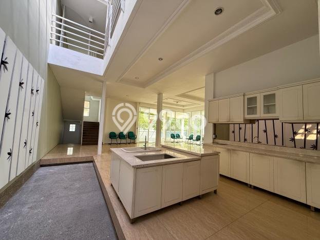 Jual Rumah Mewah Elegan Dengan View Eksklusif di Pondok Indah, Jakarta Selatan Jual Rumah Mewah Elegan Dengan View Eksklusif di Pondok Indah, Jakarta Selatan