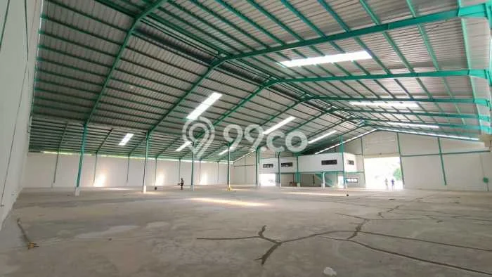 Gudang Disewa di Gunung Sindur, Bogor, LT 4730m2 / LB 3000m2 Gudang Disewa di Gunung Sindur, Bogor, LT 4730m2 / LB 3000m2