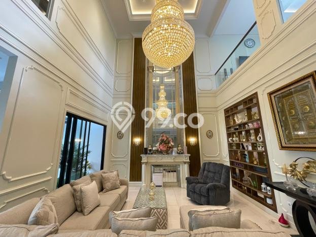 Rumah Lokasi Strategis area , Bandung, LT 375m2m² Bangunan 450m2m² Rumah Lokasi Strategis area , Bandung, LT 375m2m² Bangunan 450m2m²