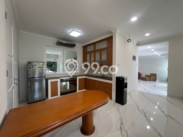 Rumah Mewah LB 401m2 Siap Pakai Desain Elegan di Dago Pakar, Bandung Rumah Mewah LB 401m2 Siap Pakai Desain Elegan di Dago Pakar, Bandung