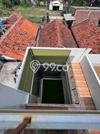Rumah Strategis di Cimahi Utara, Cimahi, LT 376m2m² LB 700m2m² - BISA KPR! Rumah Strategis di Cimahi Utara, Cimahi, LT 376m2m² LB 700m2m² - BISA KPR!