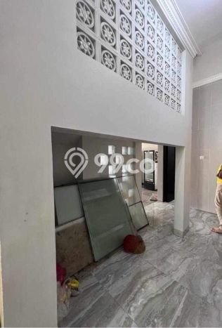 Rumah Strategis di Cimahi Utara, Cimahi, LT 376m2m² LB 700m2m² - BISA KPR! Rumah Strategis di Cimahi Utara, Cimahi, LT 376m2m² LB 700m2m² - BISA KPR!