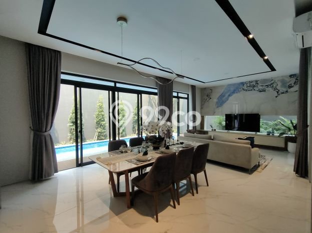 Rumah kawasan Kota Baru Parahyangan, Bandung, Luas 290m² LB 265m² Rumah kawasan Kota Baru Parahyangan, Bandung, Luas 290m² LB 265m²