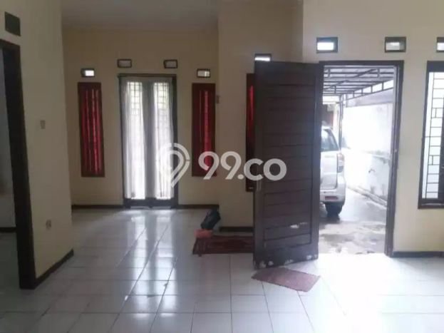Disewakan Segera Rumah Kondisi Bagus di Area Kiaracondong, Bandung Disewakan Segera Rumah Kondisi Bagus di Area Kiaracondong, Bandung