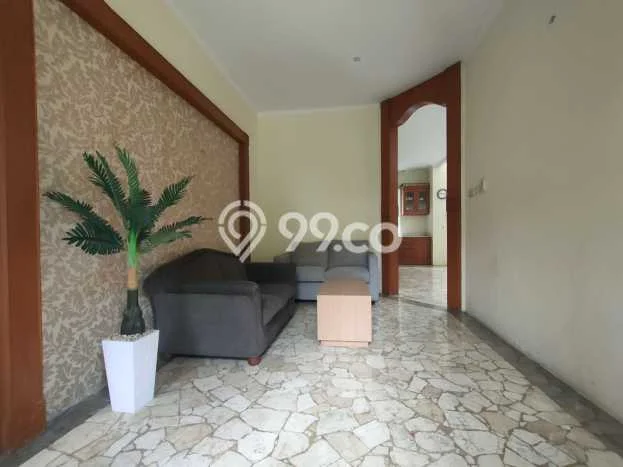 Rumah Sewa Bandung LT 200m2 LB 260m2 Kawasan Tubagus Ismail Rumah Sewa Bandung LT 200m2 LB 260m2 Kawasan Tubagus Ismail
